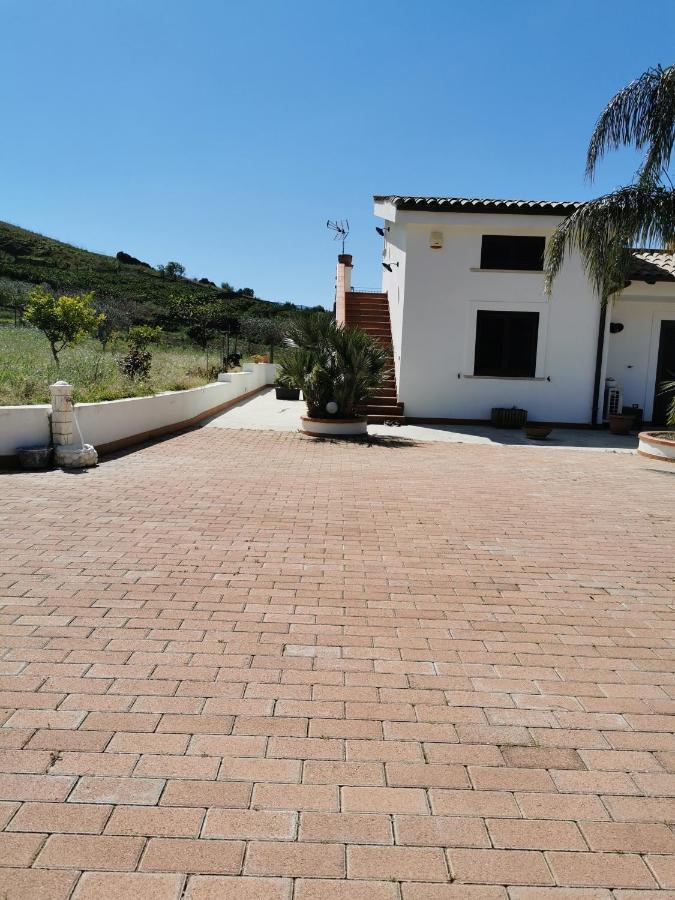 Villa Peppino Montallegro Luaran gambar