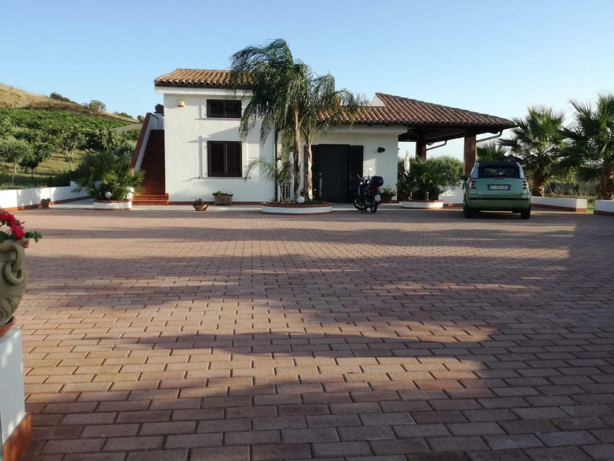 Villa Peppino Montallegro Luaran gambar